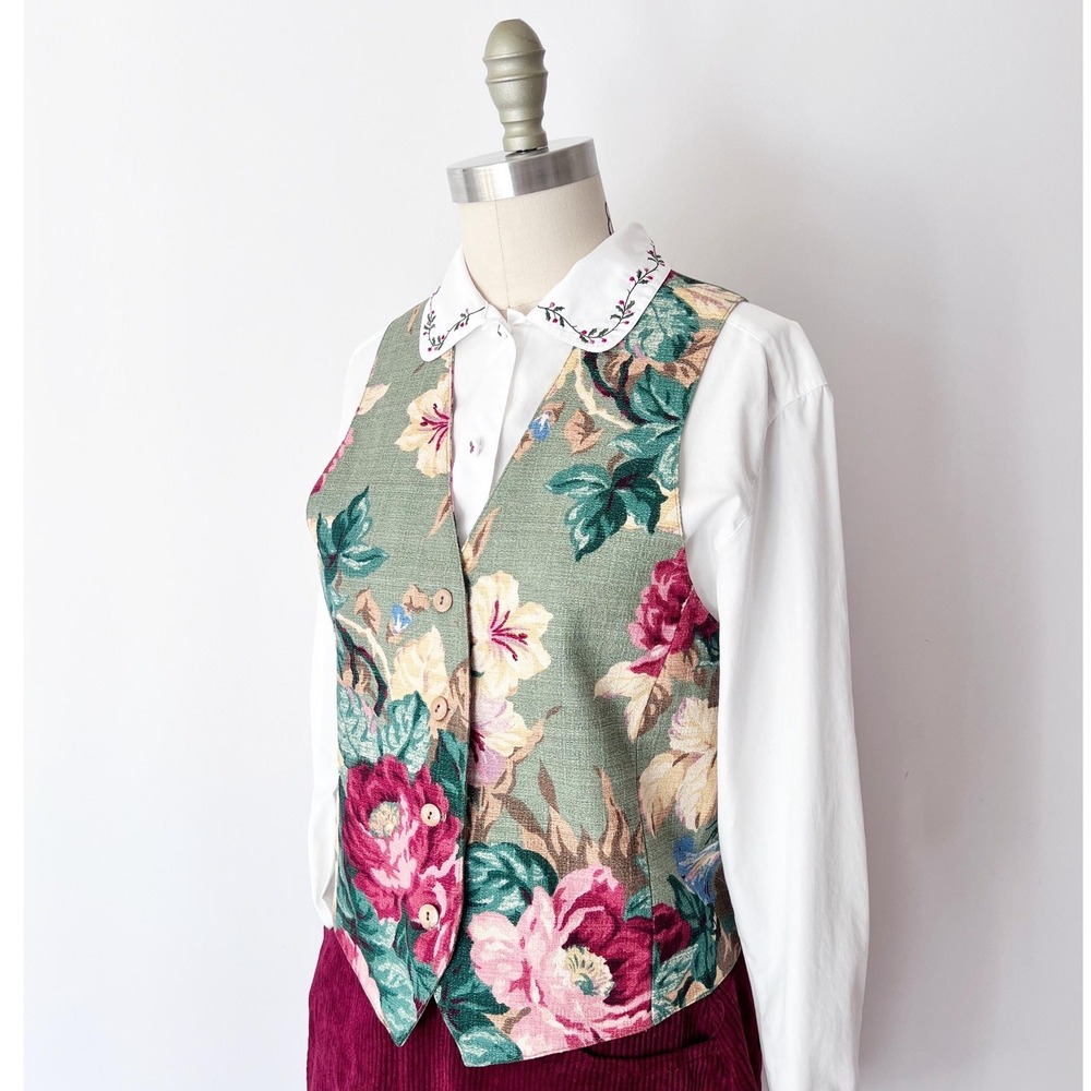 Daily Habit Vest Green Floral Tapestry Button Front Vintage 90s Made in USA